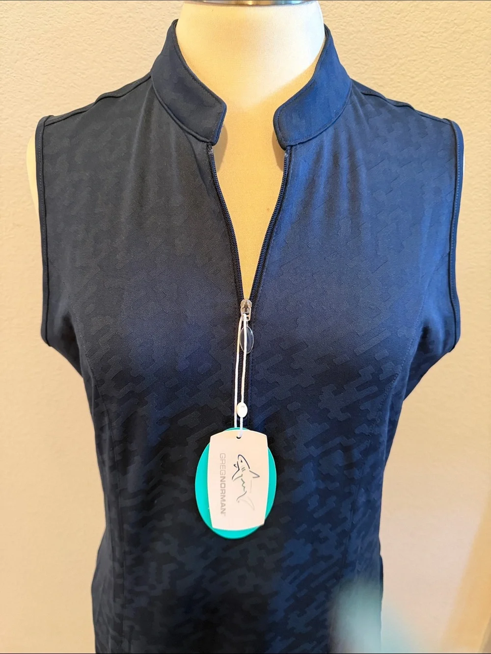 NWT Greg Norman Collection Navy Sleeveless Zip-Front Swim Coverup